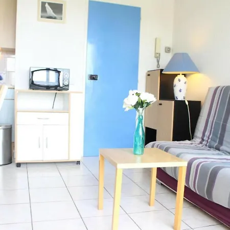 Apartmán 2 Pieces, 4 Couchages, La Rochelle - Proche Plage, Piscine, Tennis, Parking Prive - Fr-1-246-170